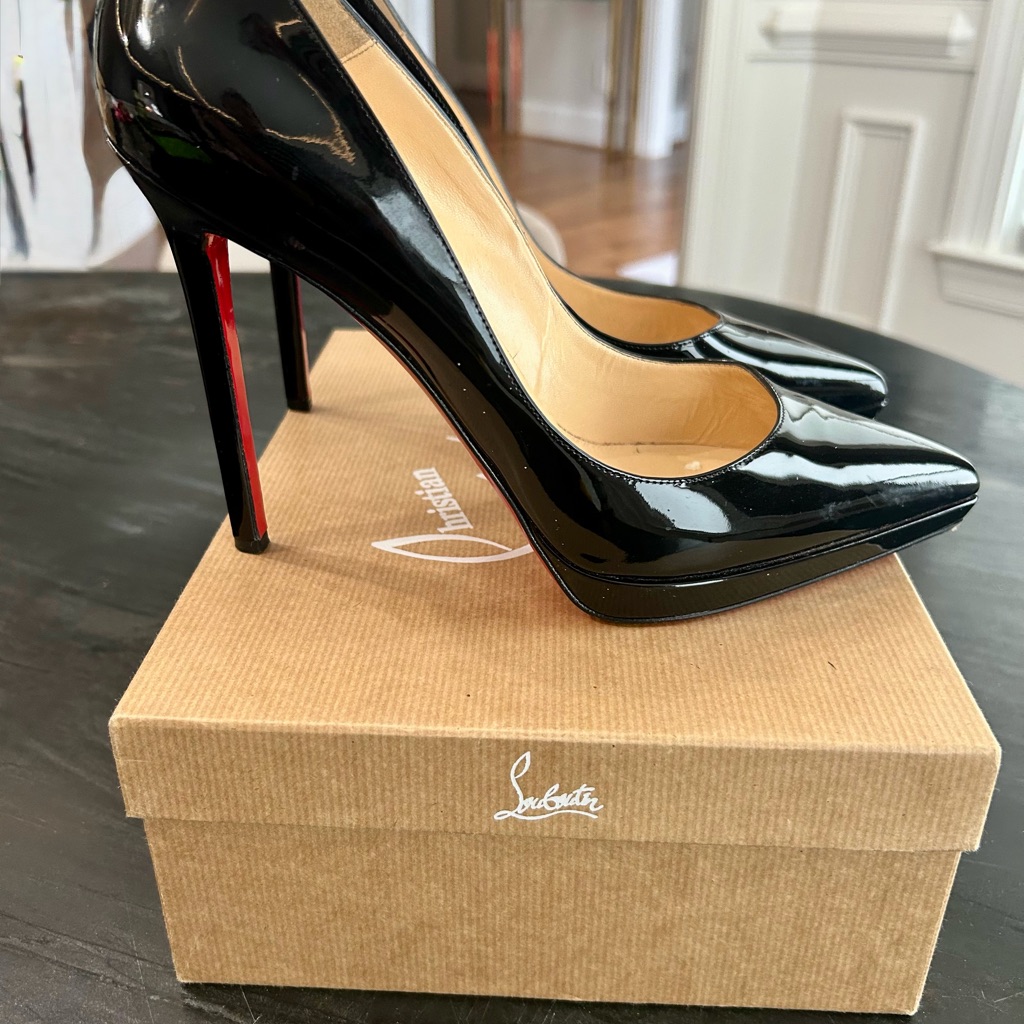 Christian Louboutin Black Patent Heels With Red Soles